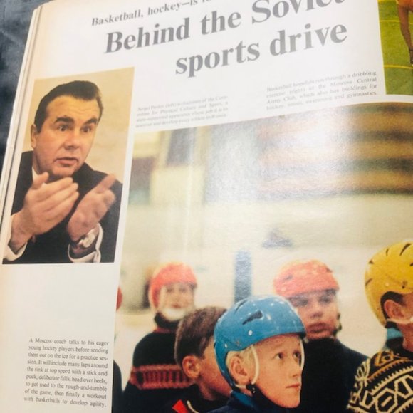 Vintage Look Mag. October 1972 Lusitania, FBI, Heart Surgery, Soviet Sports - Picture 6 of 8